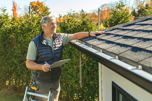 Professional Flat Roof Repair technician working in Richmond, CA